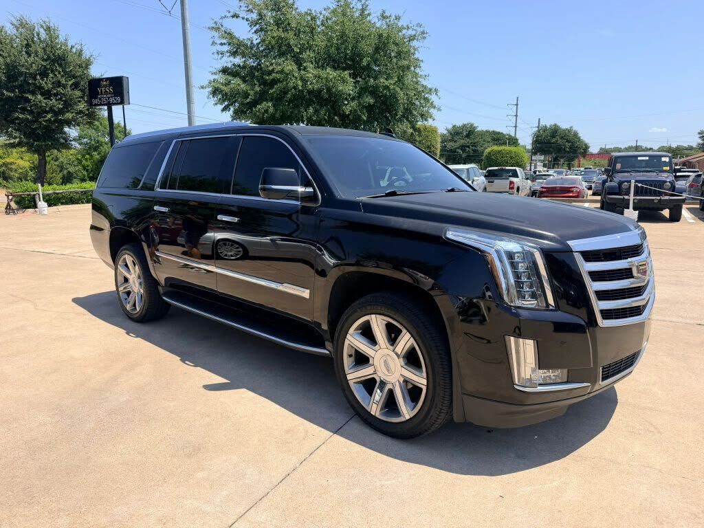 2016 CADILLAC Escalade