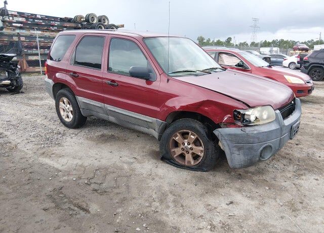 2005 FORD Escape
