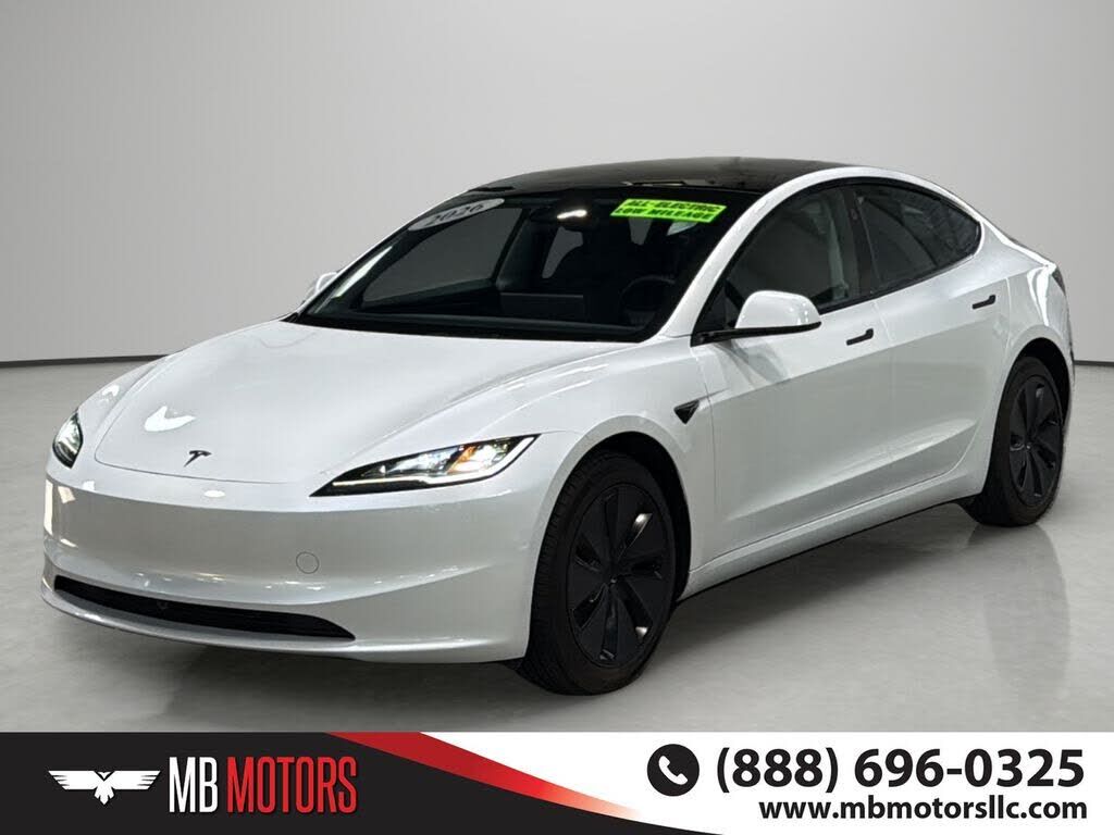 2026 TESLA Model 3