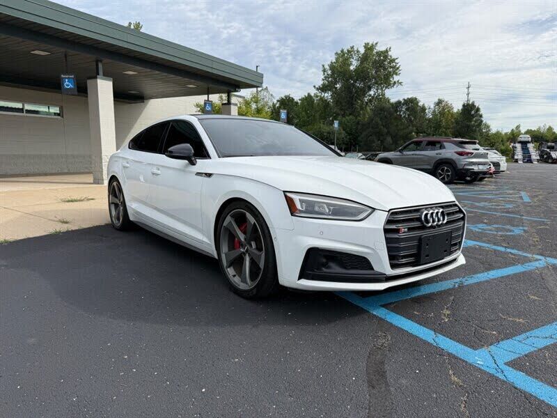 2019 AUDI S5
