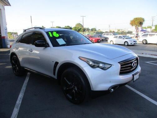 2016 INFINITI QX70