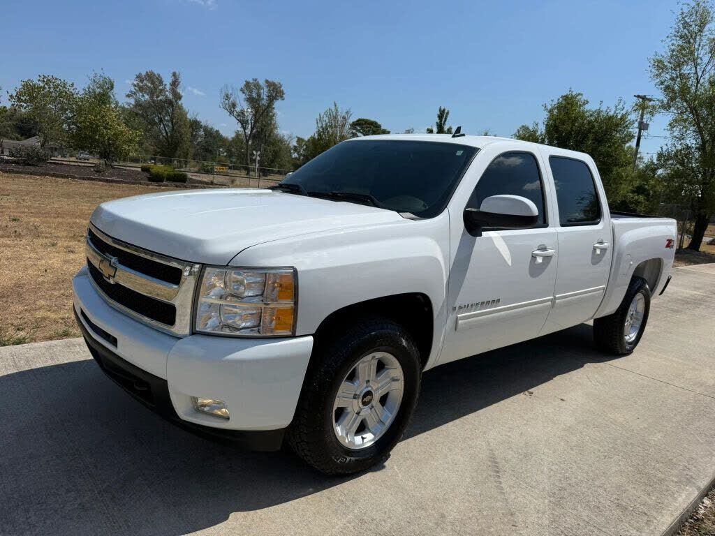 2009 CHEVROLET Silverado