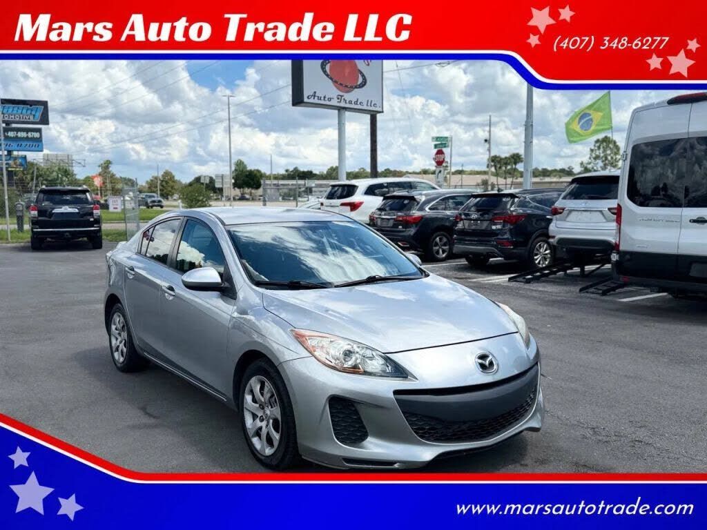 2013 MAZDA Mazda3