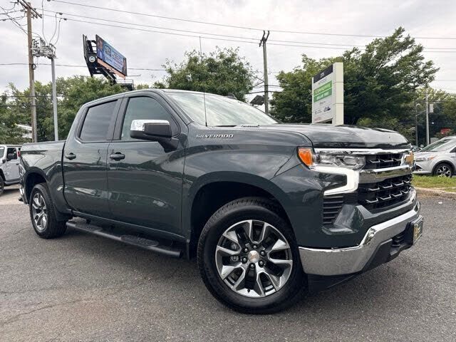 2025 CHEVROLET Silverado