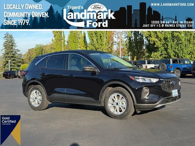 2024 FORD Escape