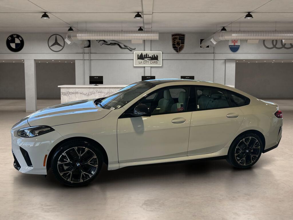 2026 BMW 228