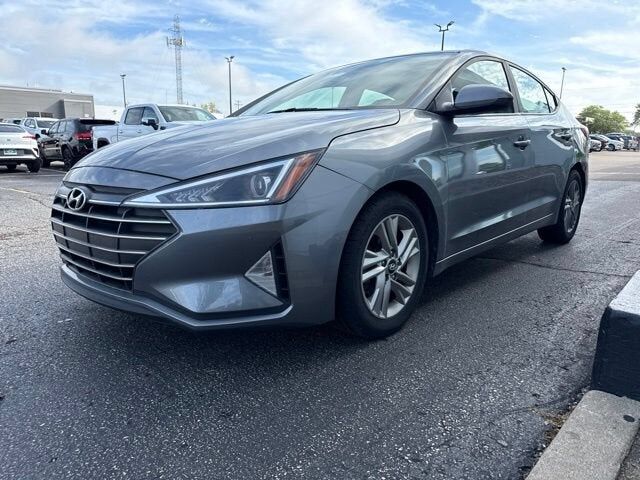 2019 HYUNDAI Elantra