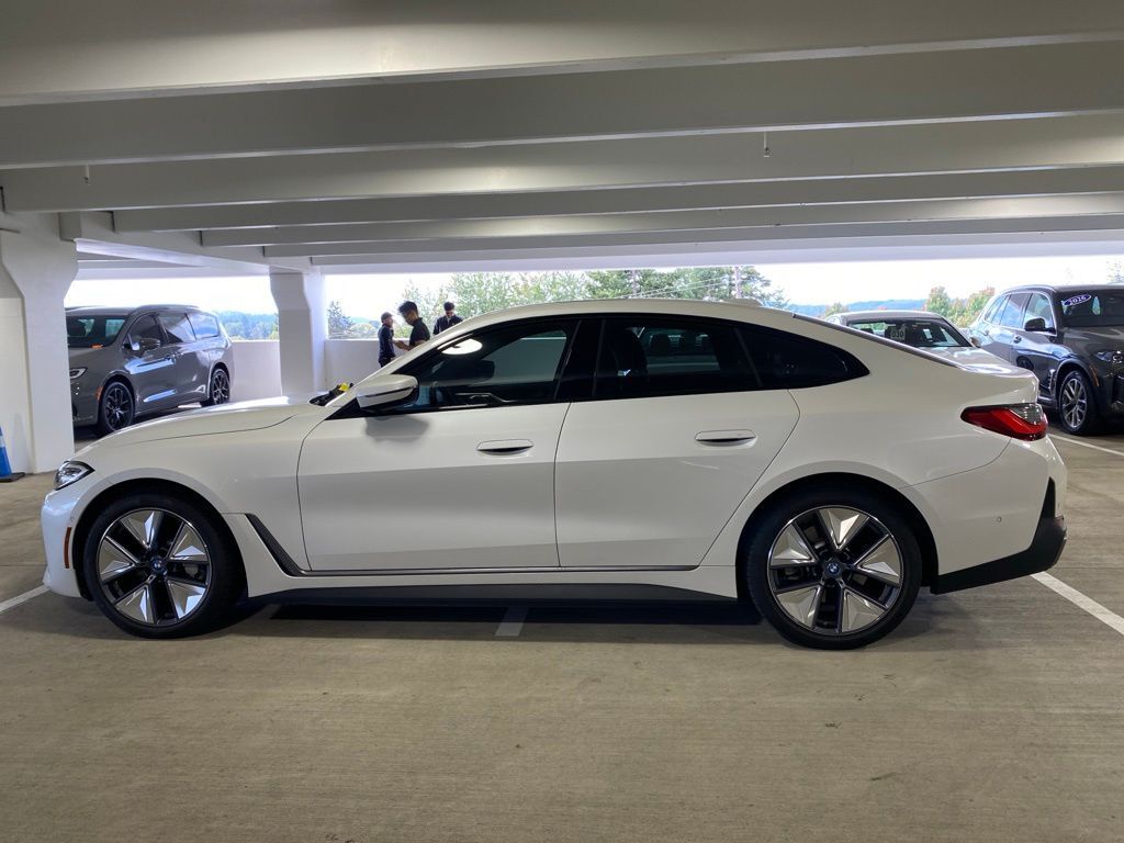 2023 BMW i4
