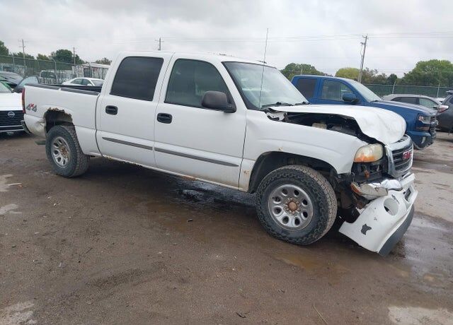 2005 GMC Sierra