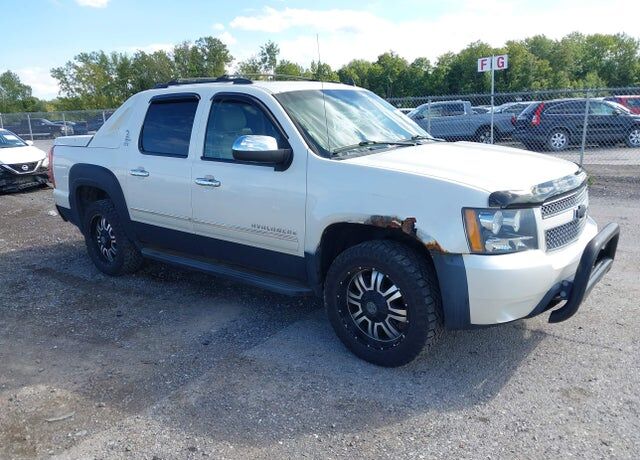 2012 CHEVROLET Avalanche
