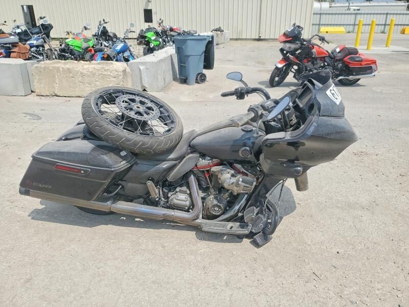 2022 HARLEY DAVIDSON FLTRXSE / CVO Road Glide
