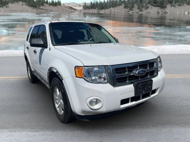 2009 FORD Escape