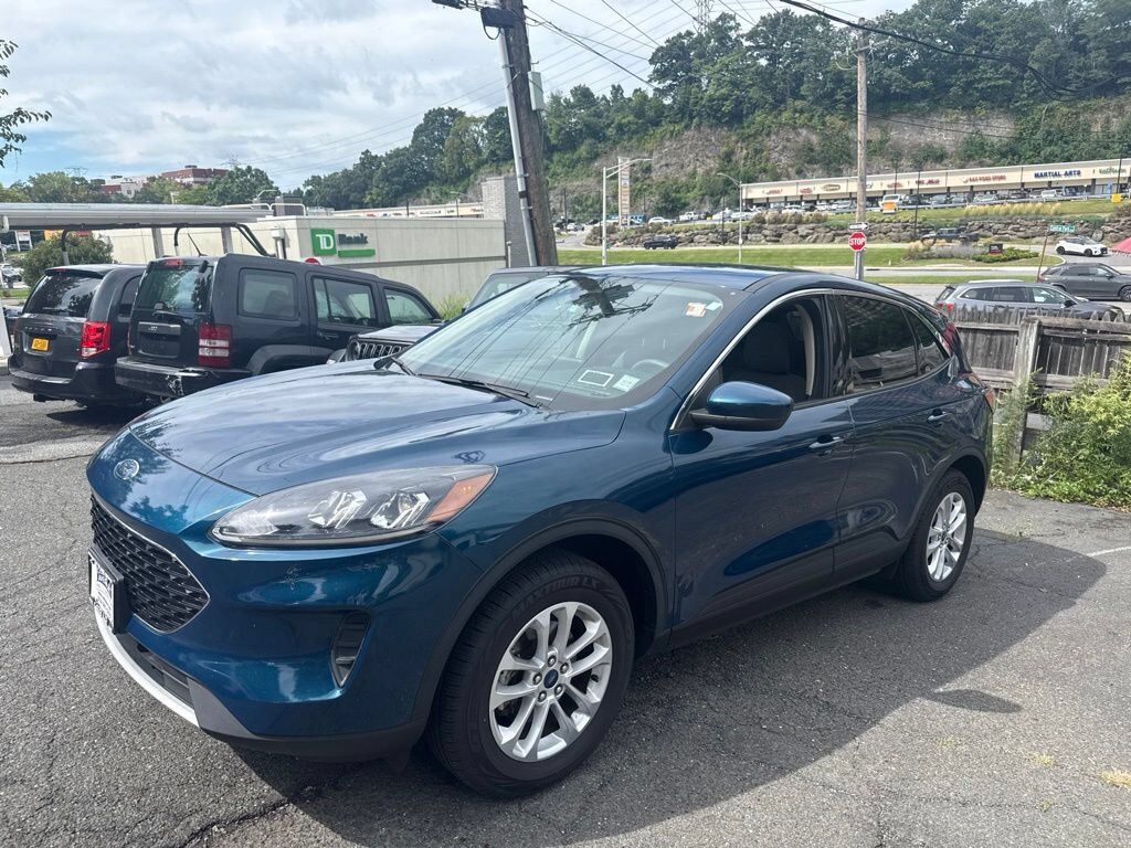 2020 FORD Escape