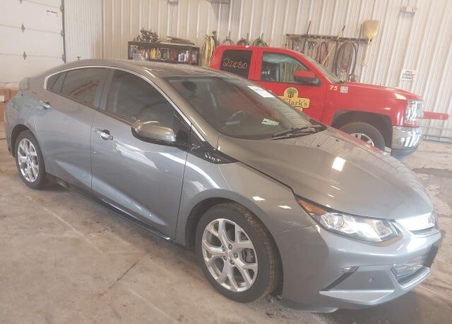 2018 CHEVROLET Volt