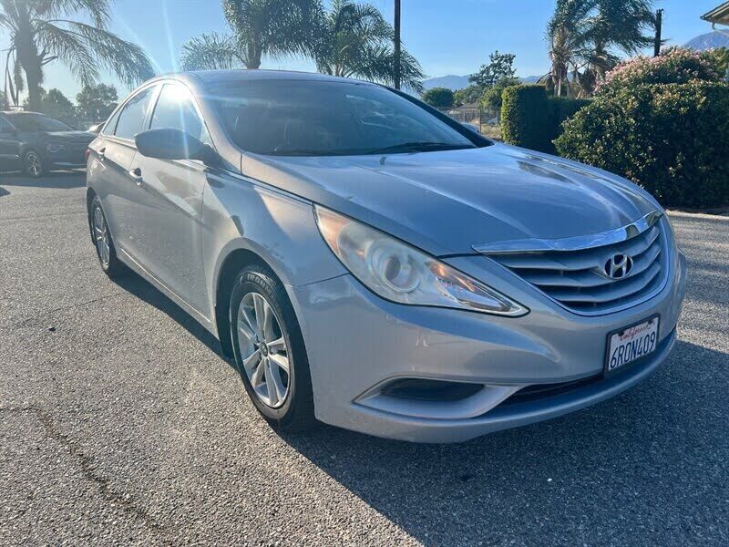 2011 HYUNDAI Sonata