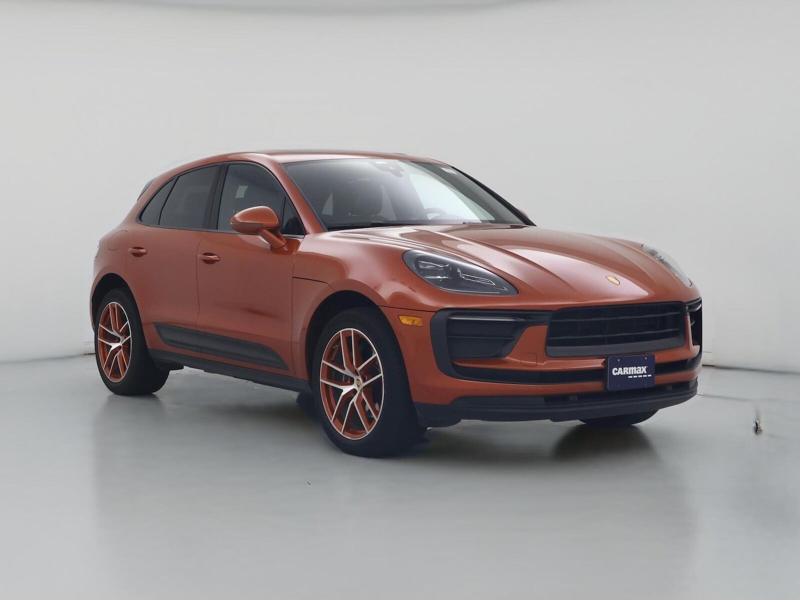 2022 PORSCHE Macan