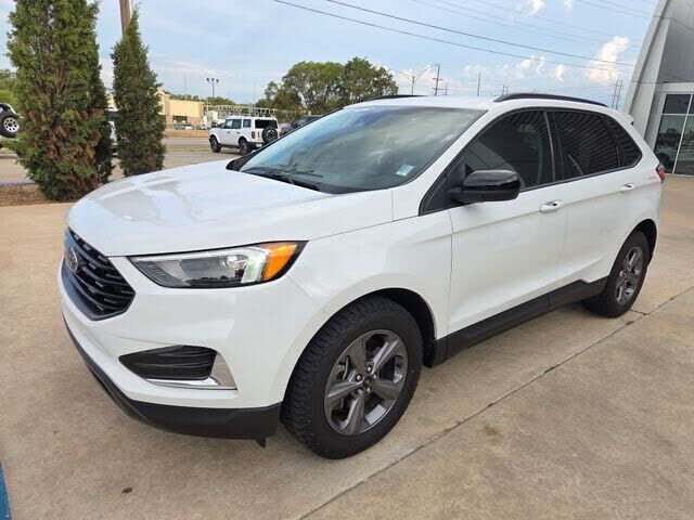 2023 FORD Edge