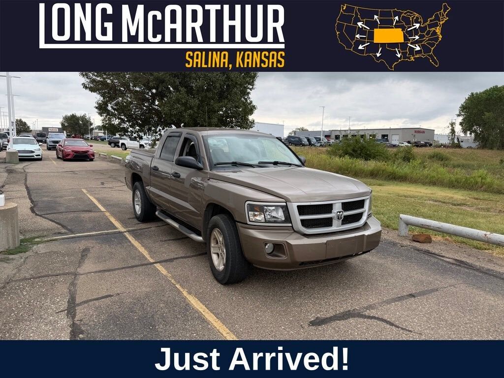2010 DODGE Dakota