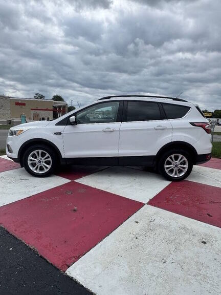 2018 FORD Escape