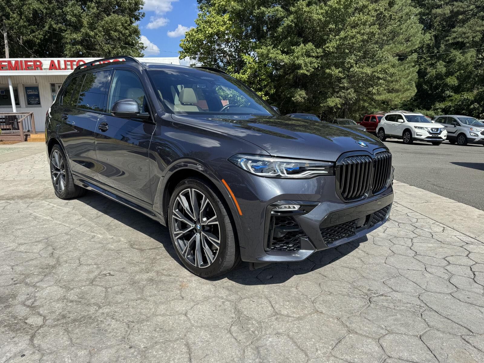 2021 BMW X7