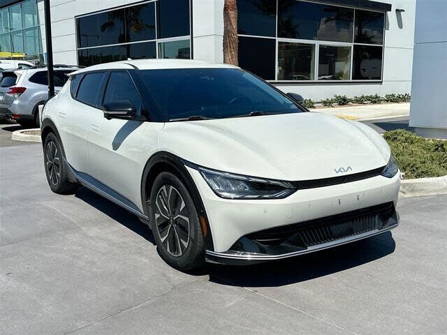 2022 KIA EV6