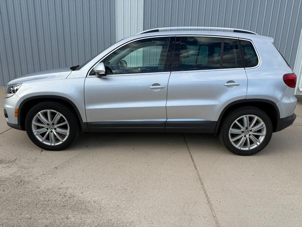 2013 VOLKSWAGEN Tiguan