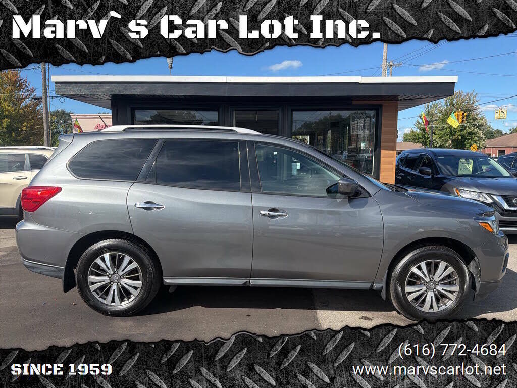 2018 NISSAN Pathfinder