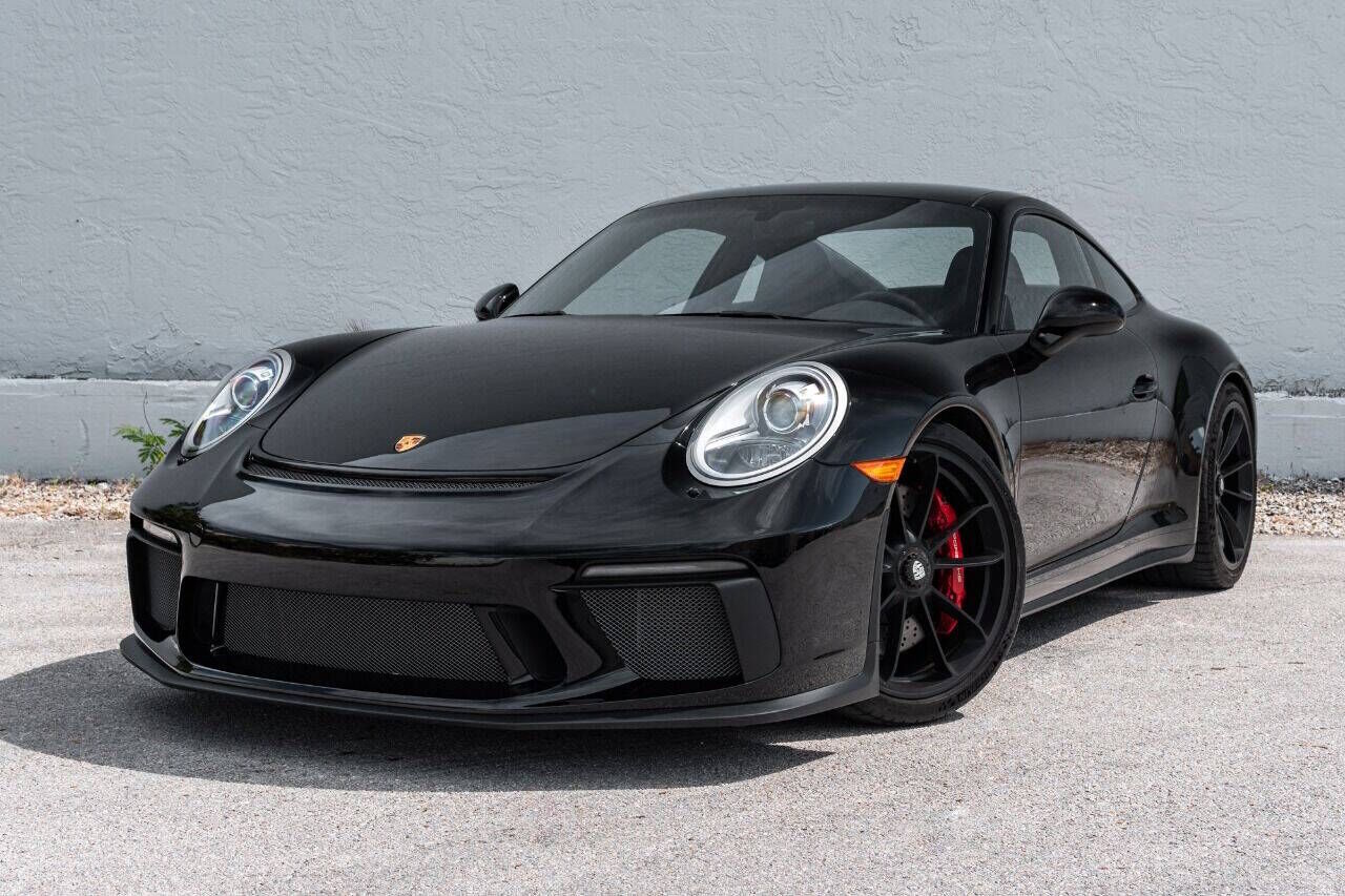 2019 PORSCHE 911