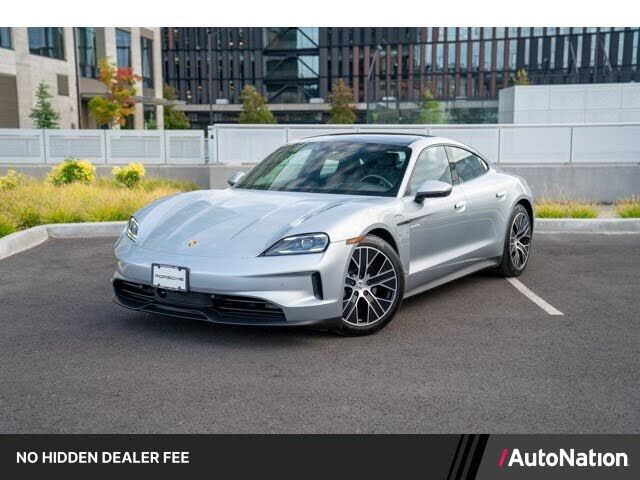 2025 PORSCHE Taycan