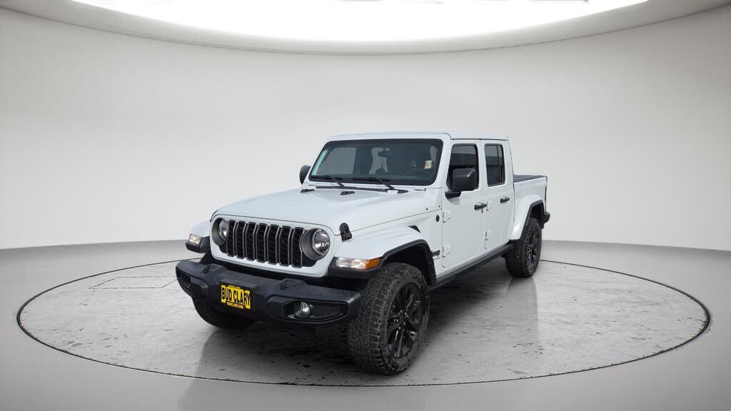 2025 JEEP Gladiator