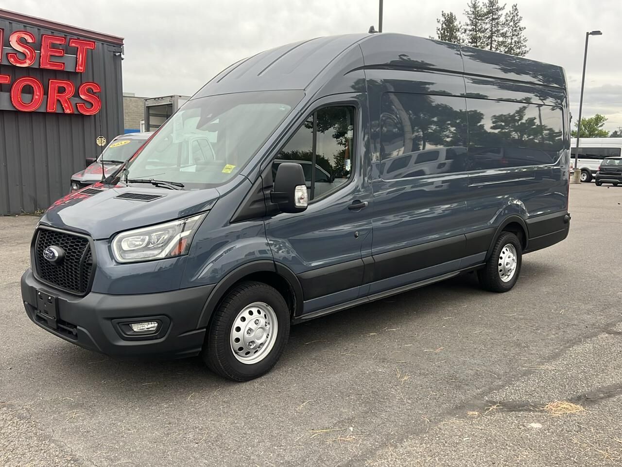 2024 FORD Transit