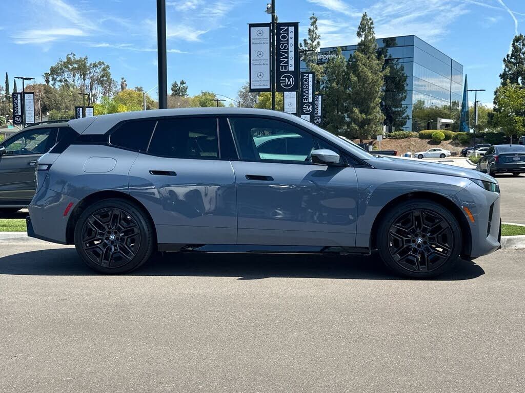 2026 BMW iX