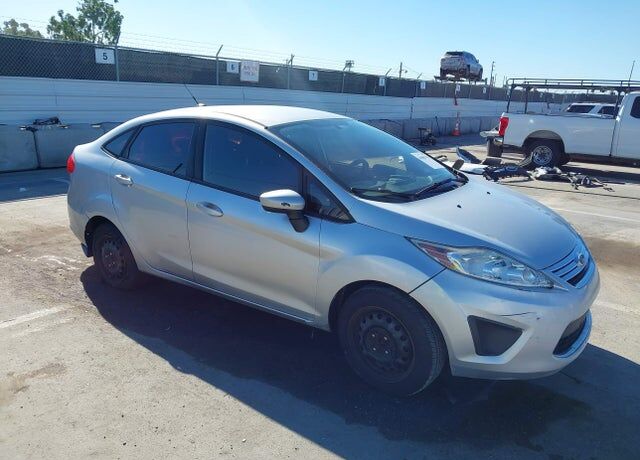 2012 FORD Fiesta