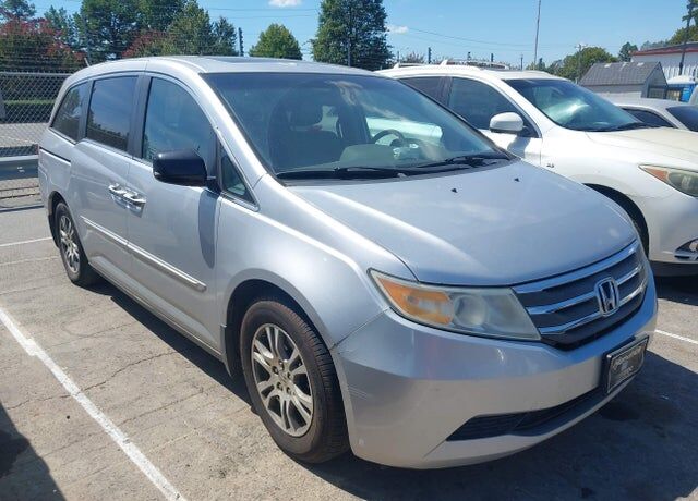 2011 HONDA Odyssey