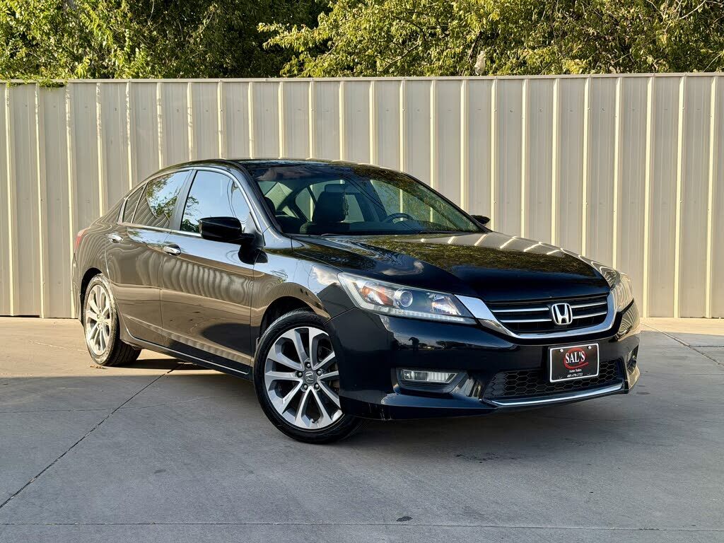 2013 HONDA Accord