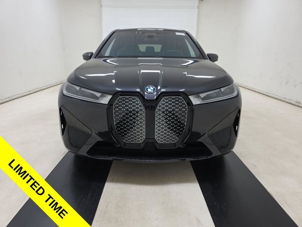 2024 BMW iX