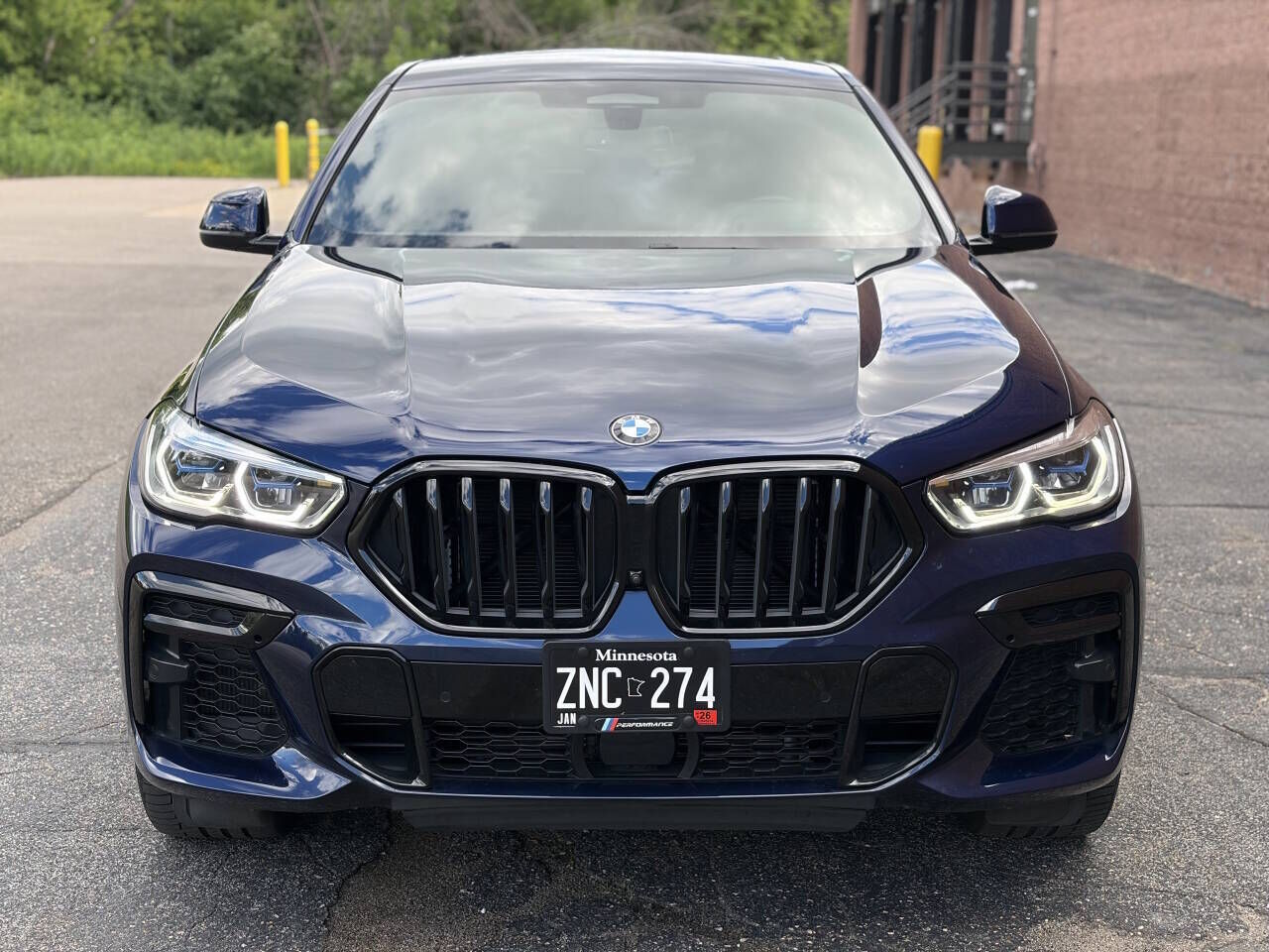 2022 BMW X6
