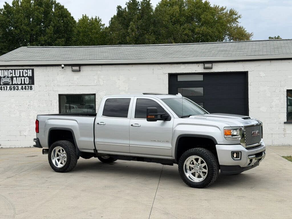 2017 GMC Sierra