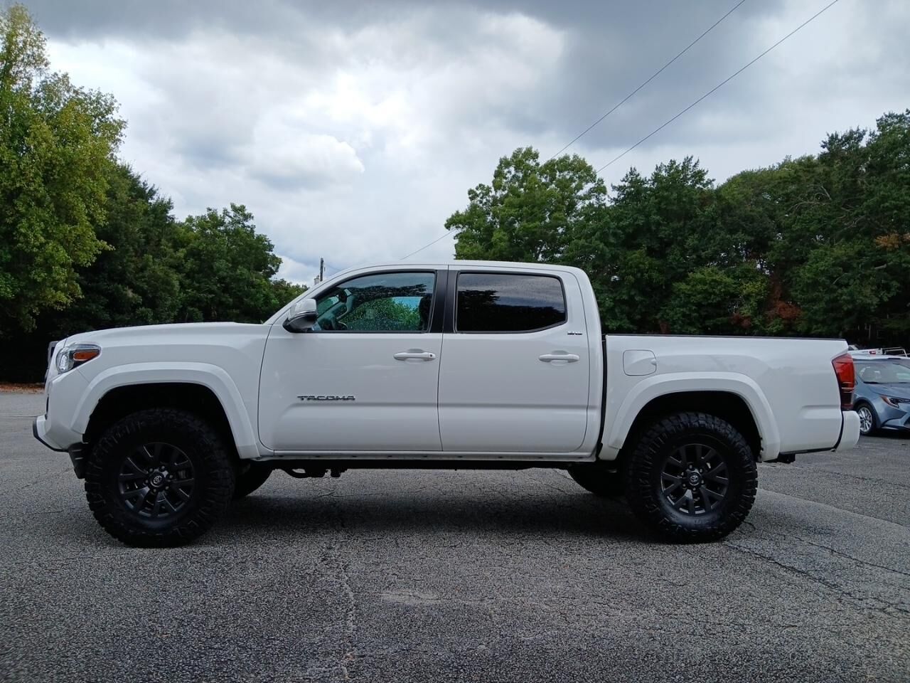 2023 TOYOTA Tacoma
