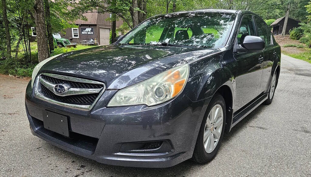2011 SUBARU Legacy