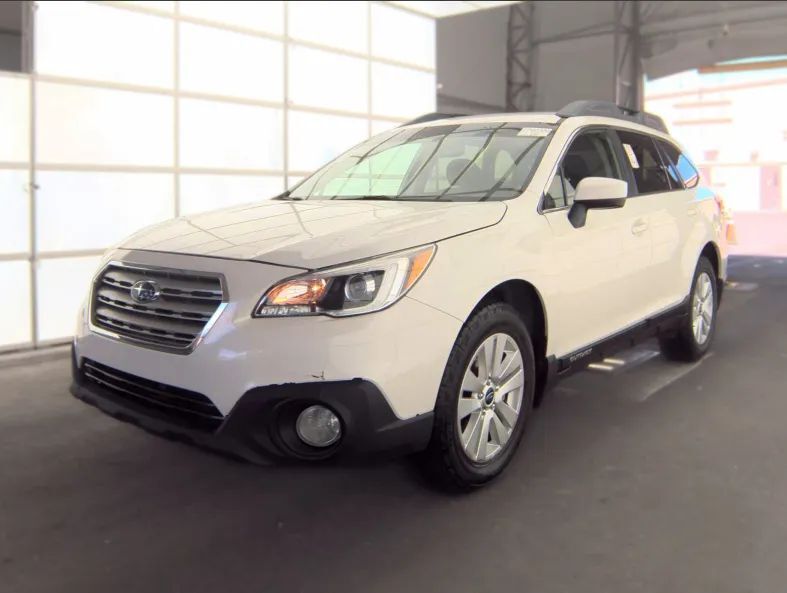 2015 SUBARU Outback