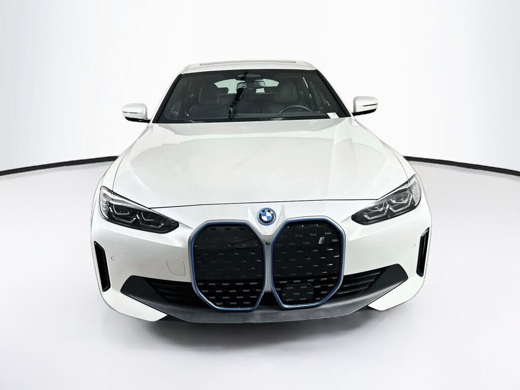 2024 BMW i4
