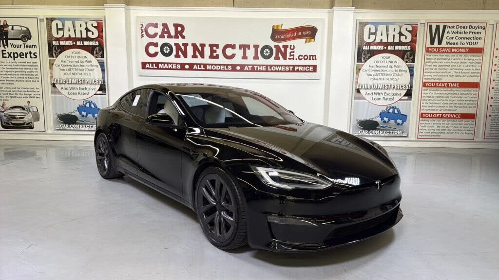 2022 TESLA Model S
