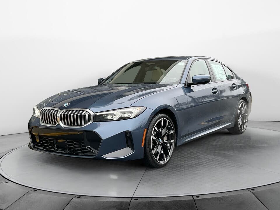 2026 BMW 330i