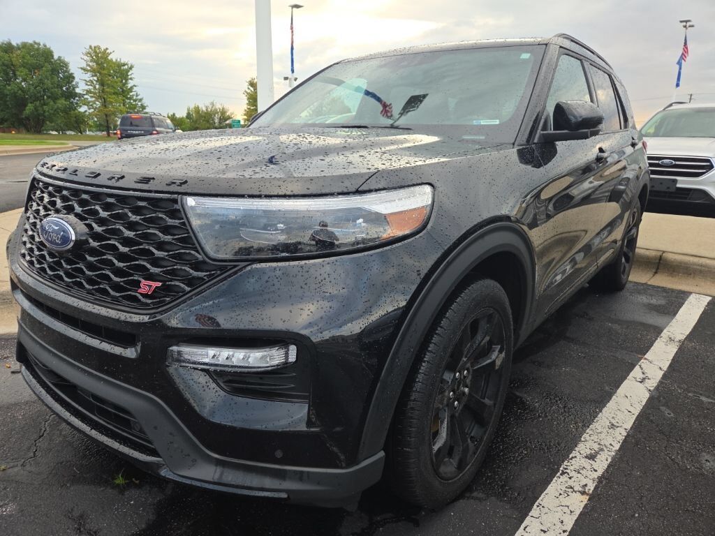 2024 FORD Explorer