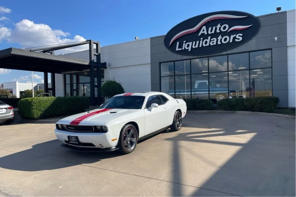 2013 DODGE Challenger