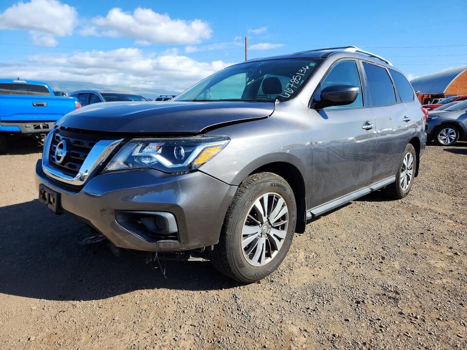 2017 NISSAN Pathfinder