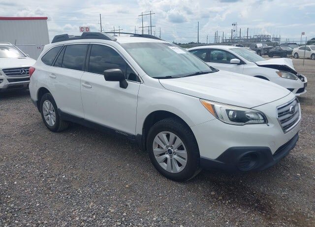 2017 SUBARU Outback