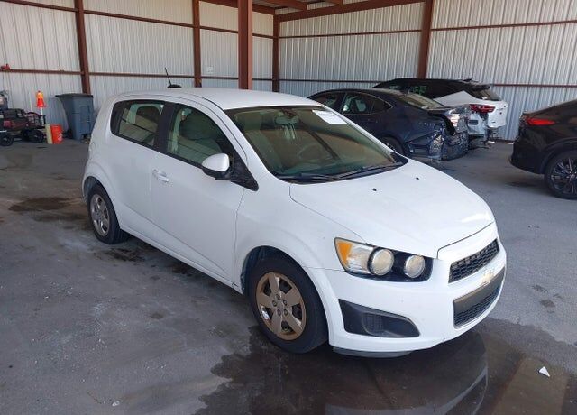 2016 CHEVROLET Sonic