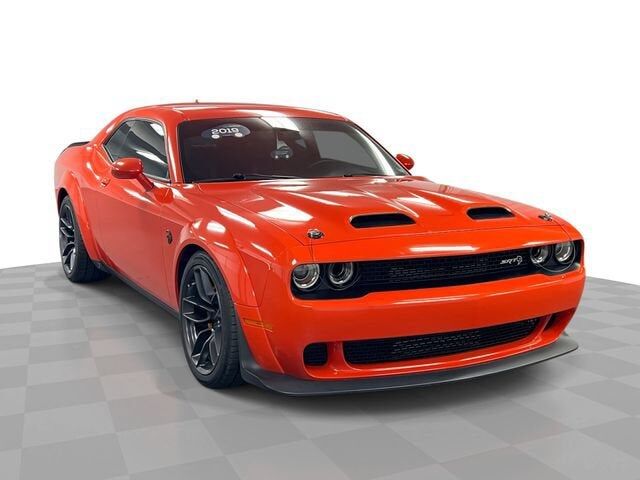 2019 DODGE Challenger